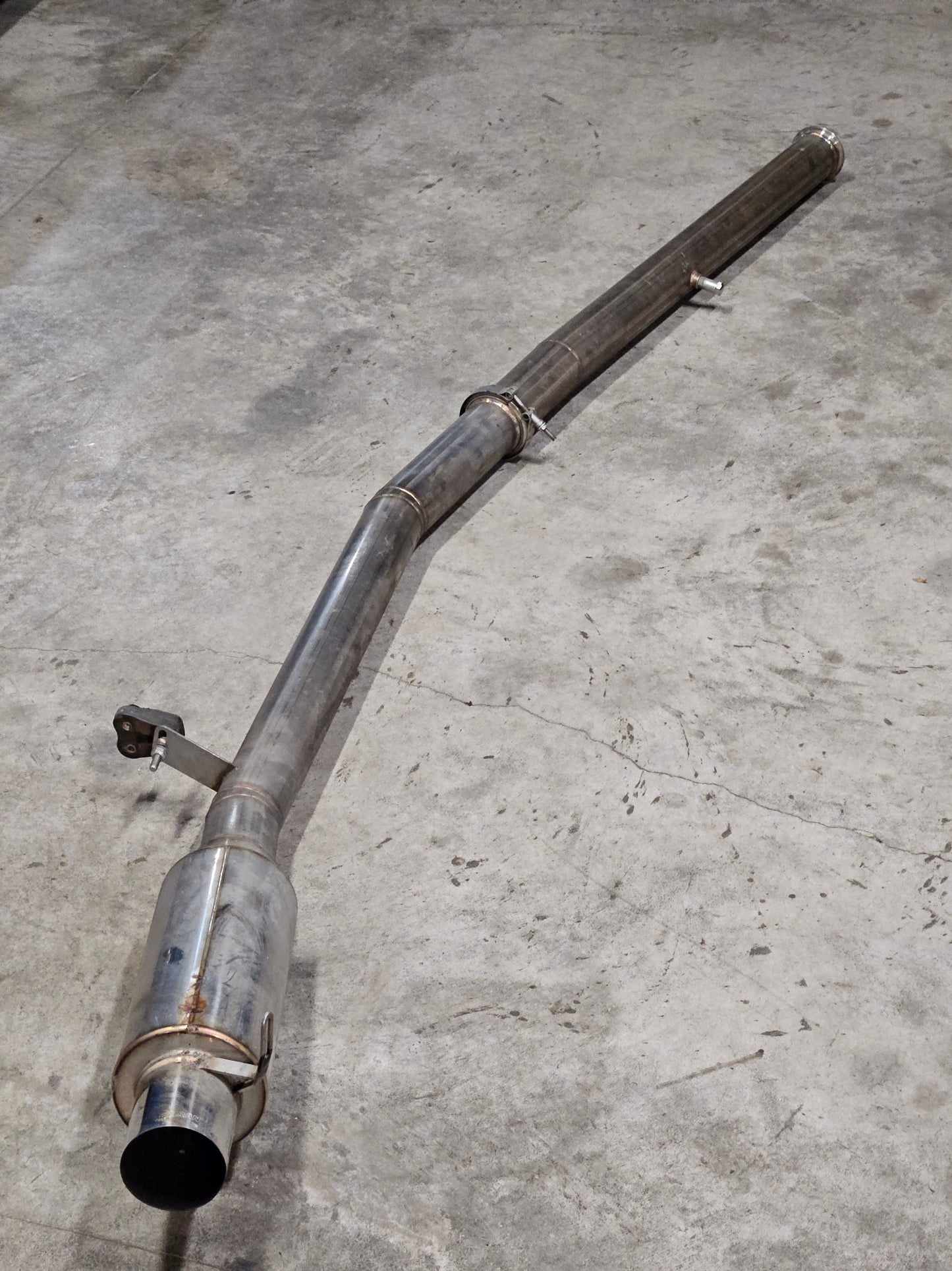 Vibrant 3.5" V-Band Exhaust For JDM Bumper