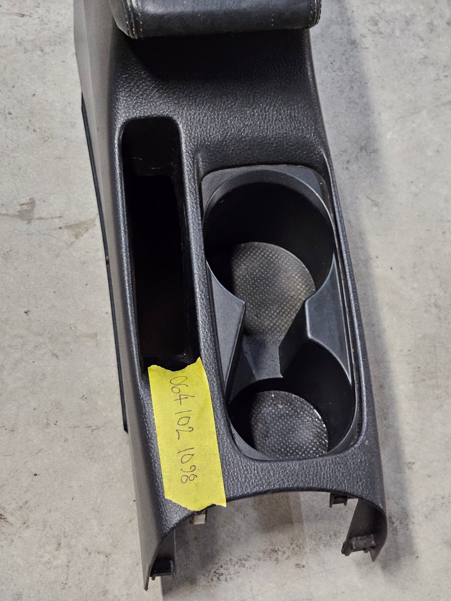 Evo 8-9 SSL Leather Center Console Arm Rest
