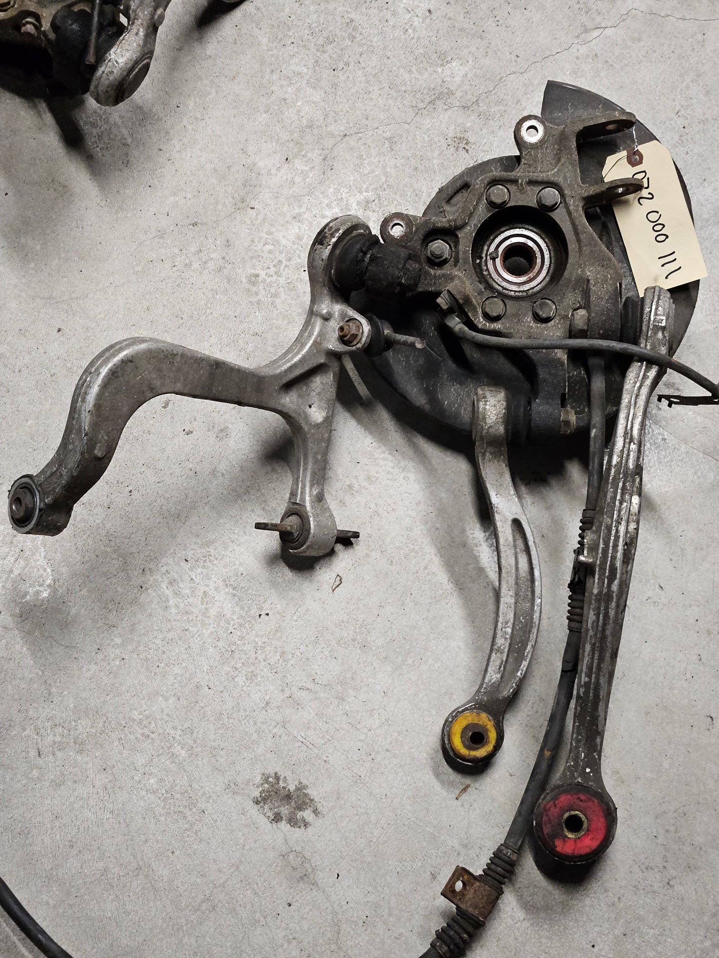 Rear Hubs & Control Arms w/ Bushings
