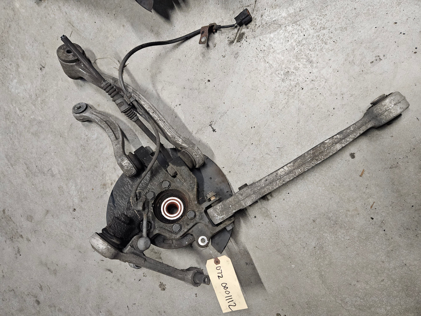 Rear Complete Hubs & Control Arms