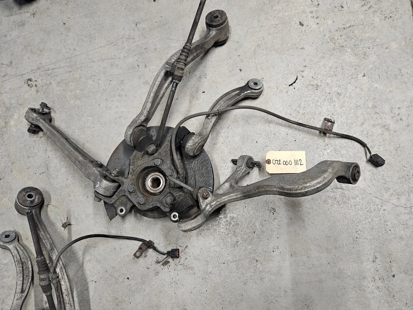 Rear Complete Hubs & Control Arms