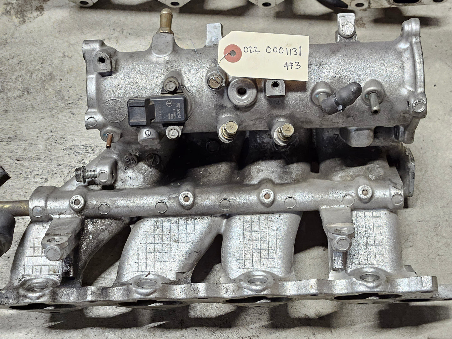 Evo 8-9 OEM Intake Manifold