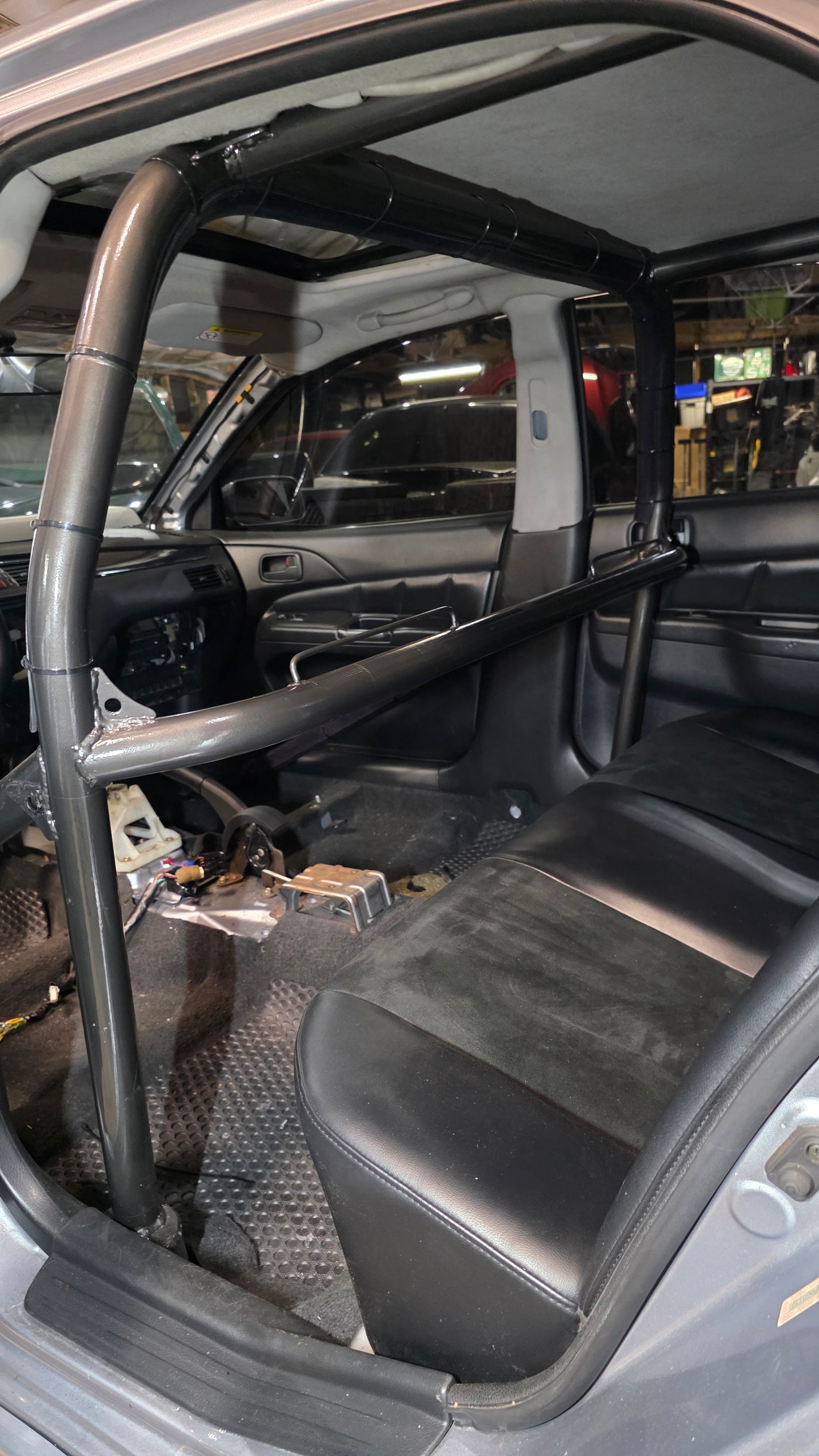 Evo 8 Rolling Shell