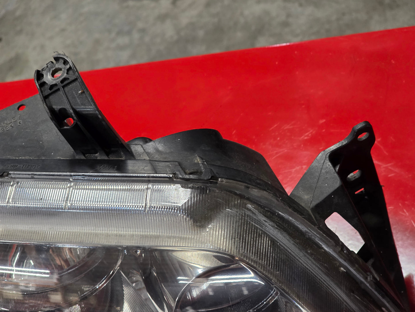 Evo 8 HID Passenger Headlight