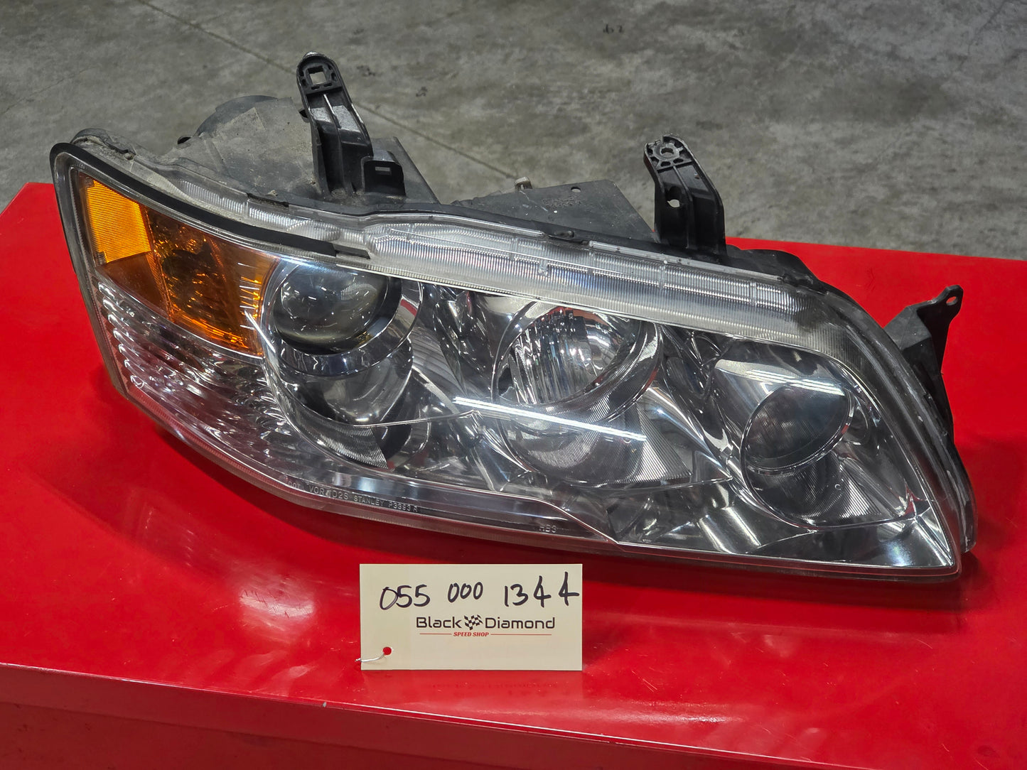Evo 8 HID Passenger Headlight
