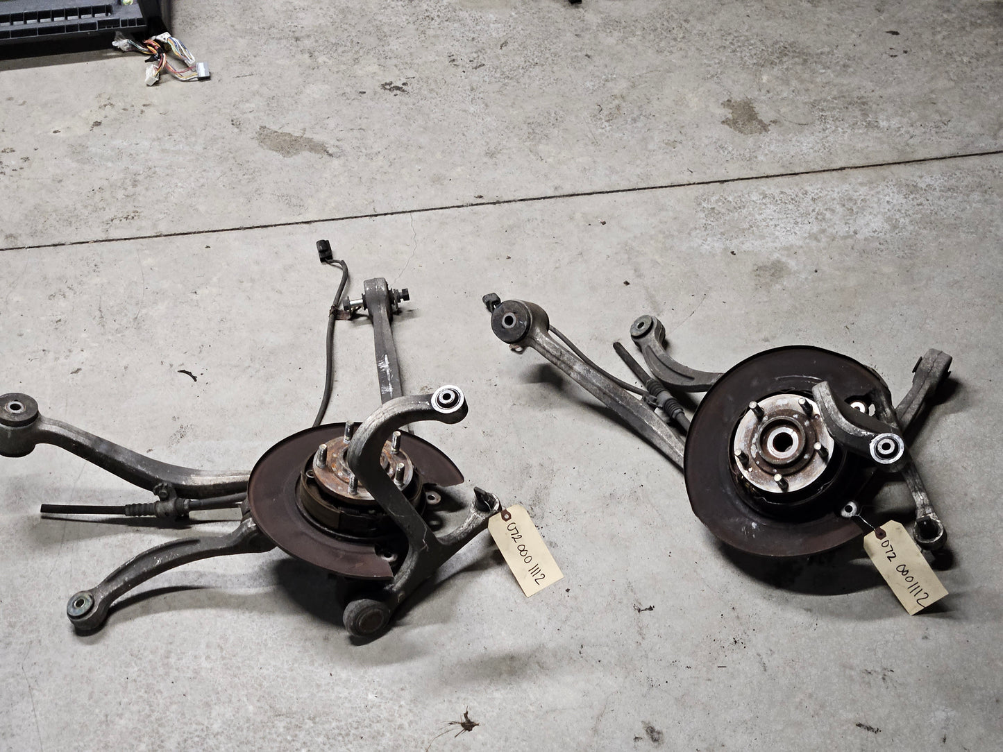 Rear Complete Hubs & Control Arms