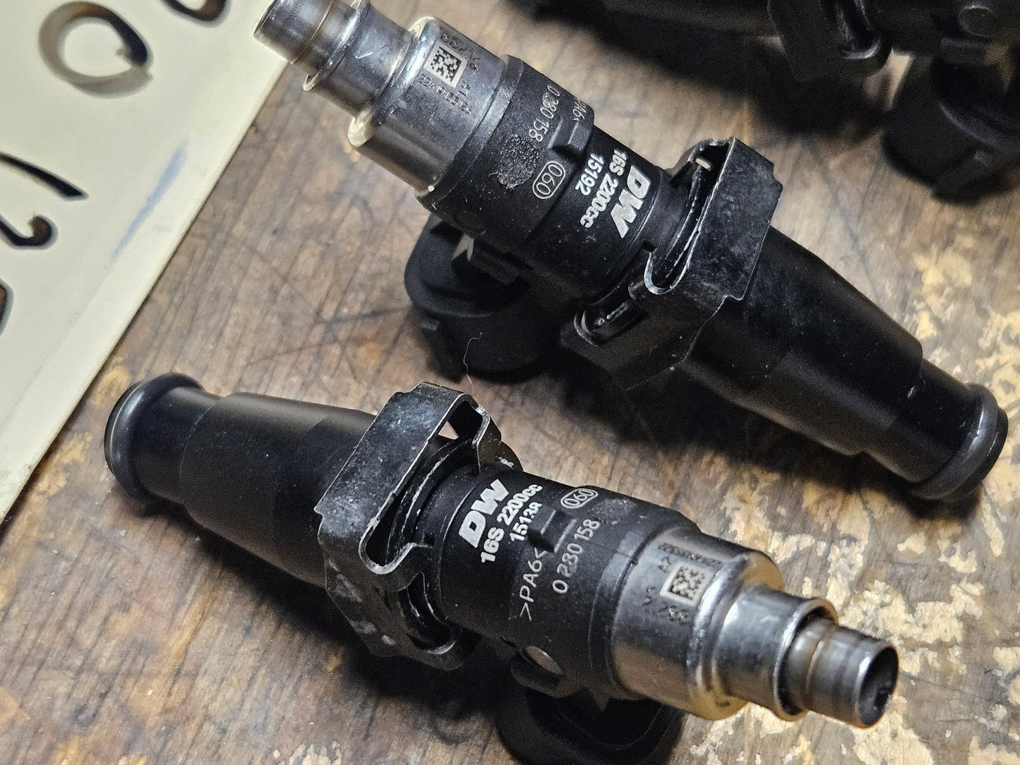 DW 2200cc High Z Injectors