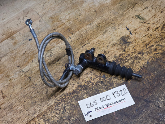 Evo 8/9/X Clutch Slave Cylinder & SS Line
