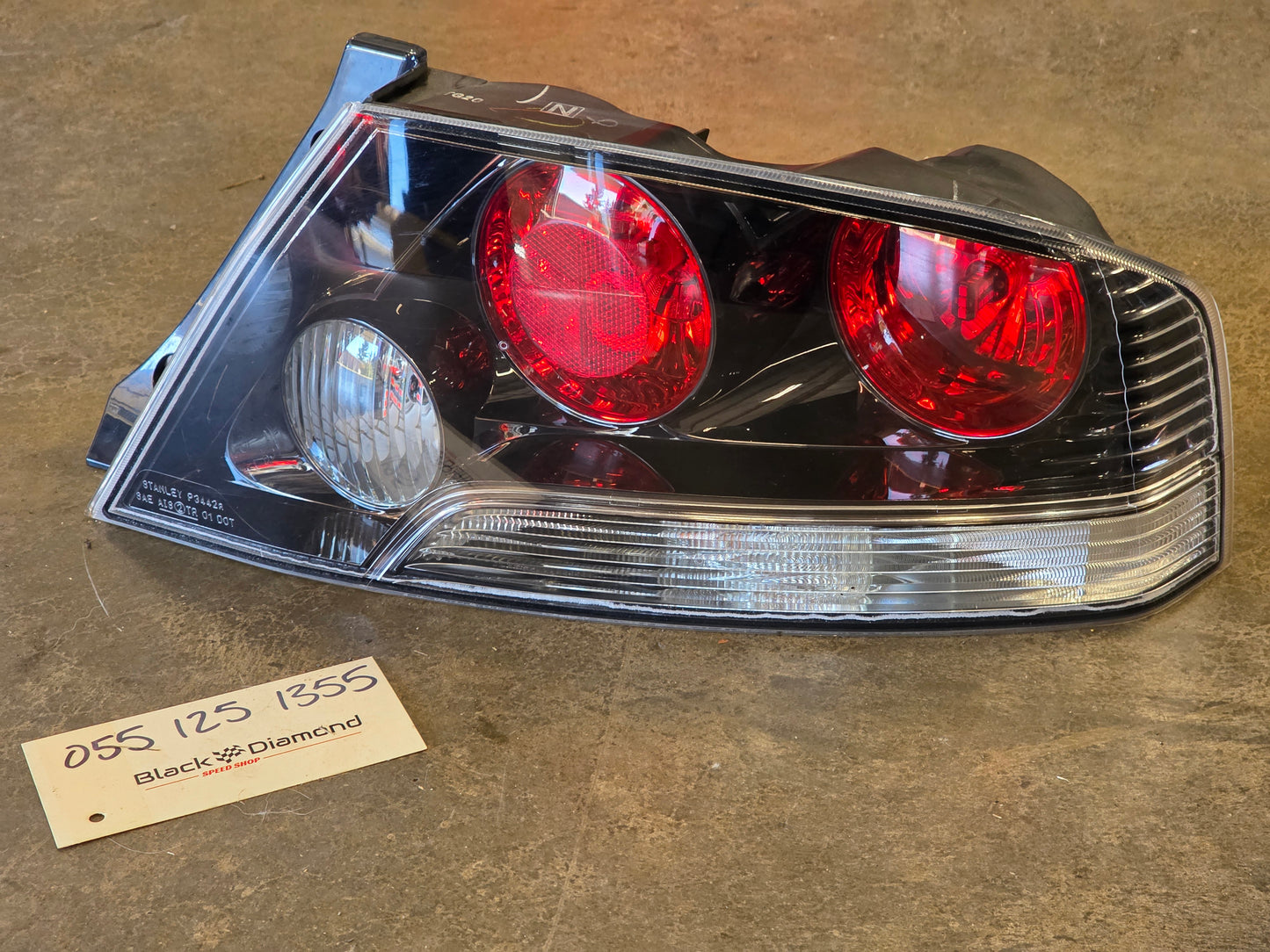 Evo 9 OEM USDM Tail Lights