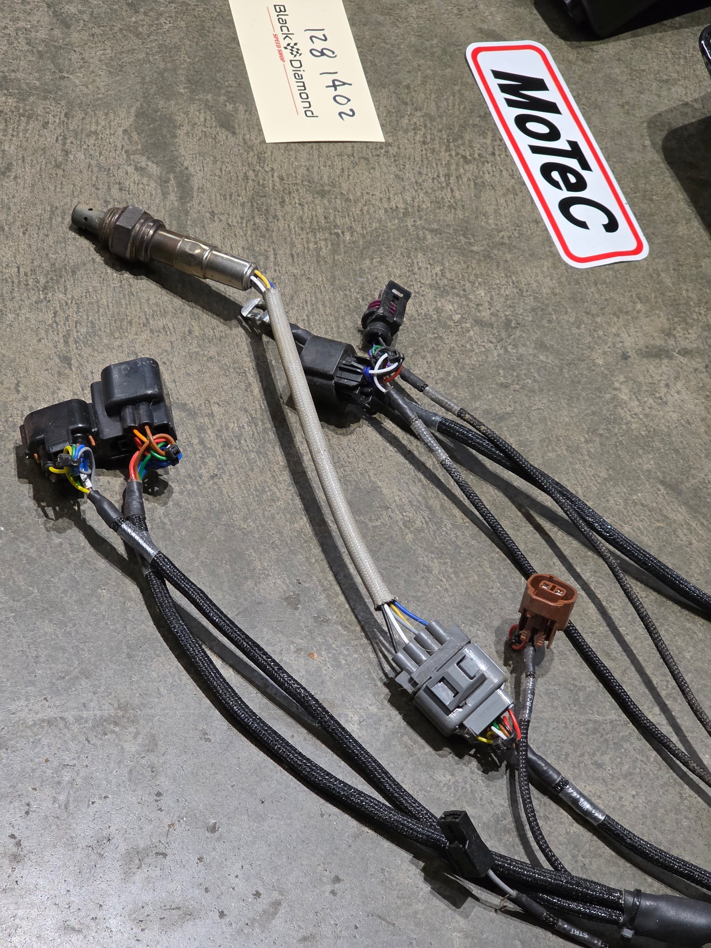 Evo 8/9 Motec M150, C127 Dash, Ohm Harness Super Pack -  NEW