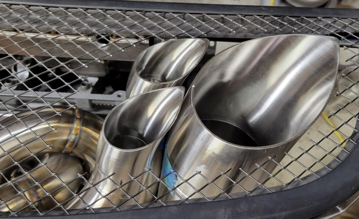 Morrison Fabrication forward facing T4 turbo kit for Mitsubishi Evo 8 9 at BD Speed Shop – photo 3