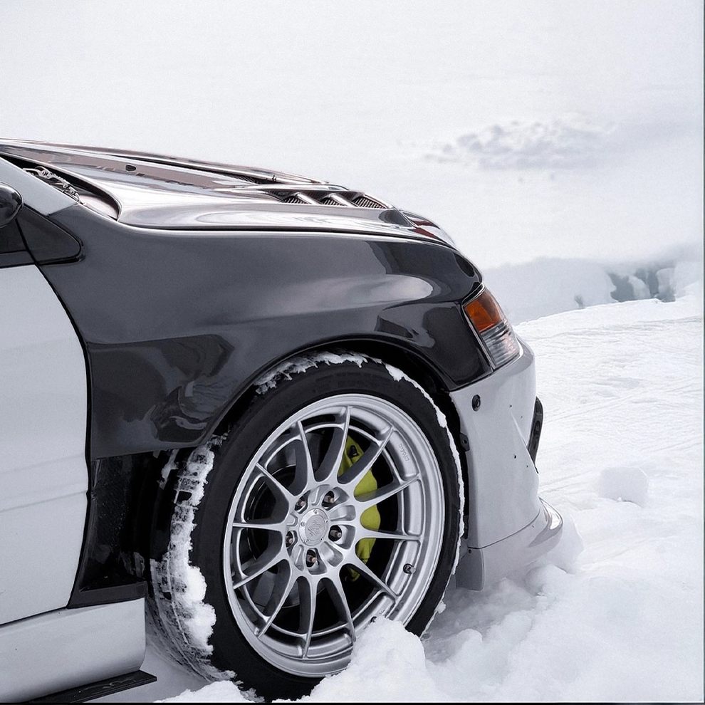 Evo 7/8/9 Carbonetics CF 12mm Fenders