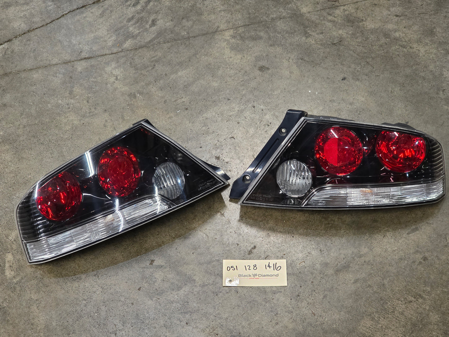 Evo 9 OEM USDM tail lights